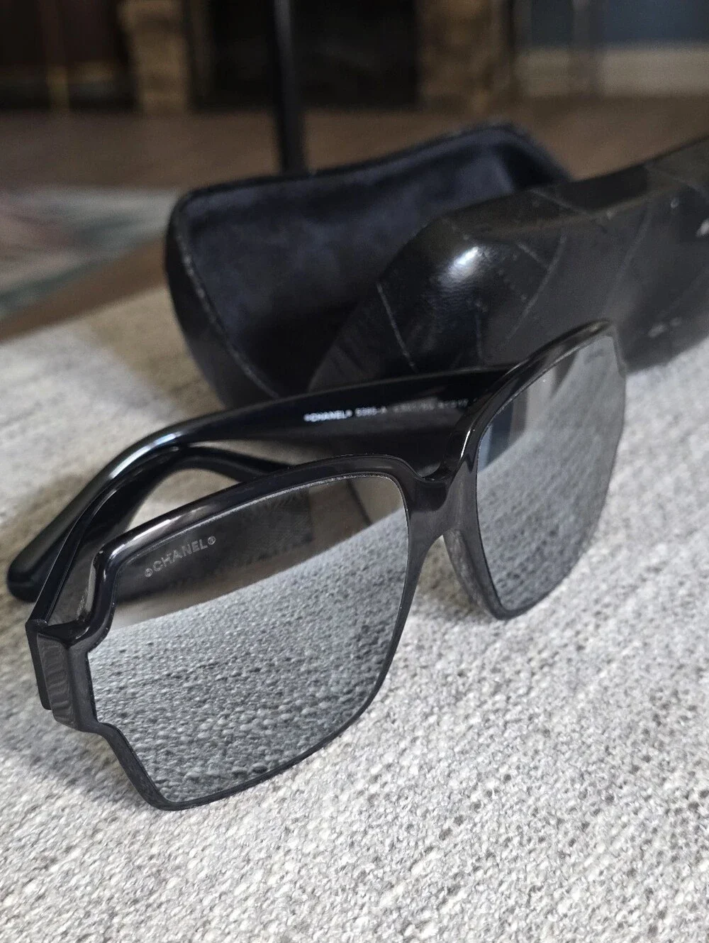 CHANEL bold acetate